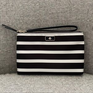 NWT Kate Spade Médium Double Zip Wristlet
